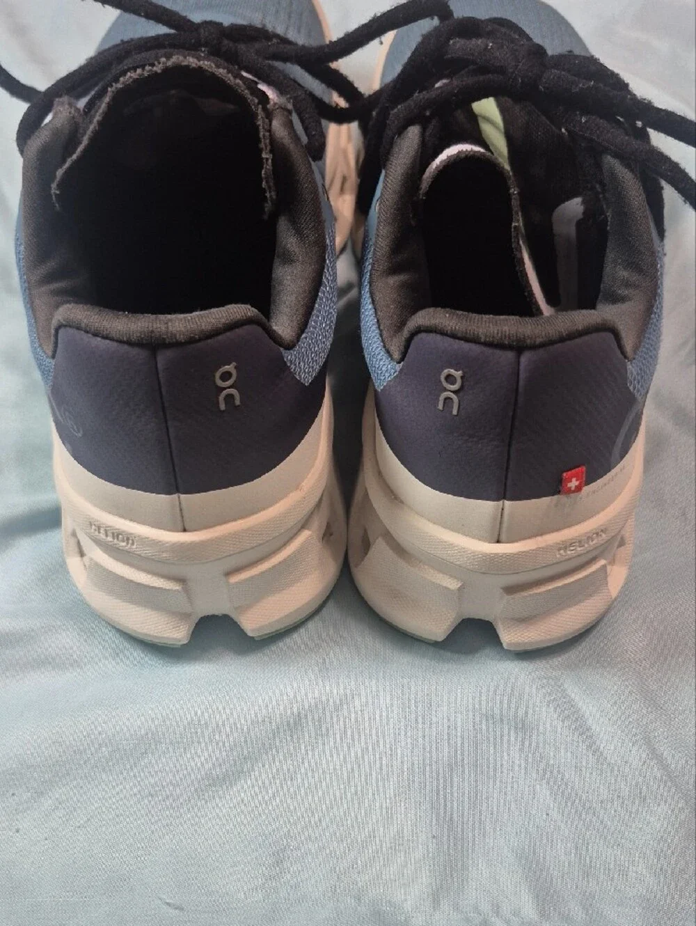 On Cloudrunning Women's Athletic Shoes - Blue